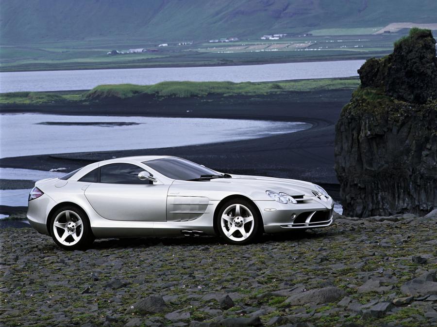 Mercedes-Benz SLR McLaren 2003 года  (фото 310 из 319)